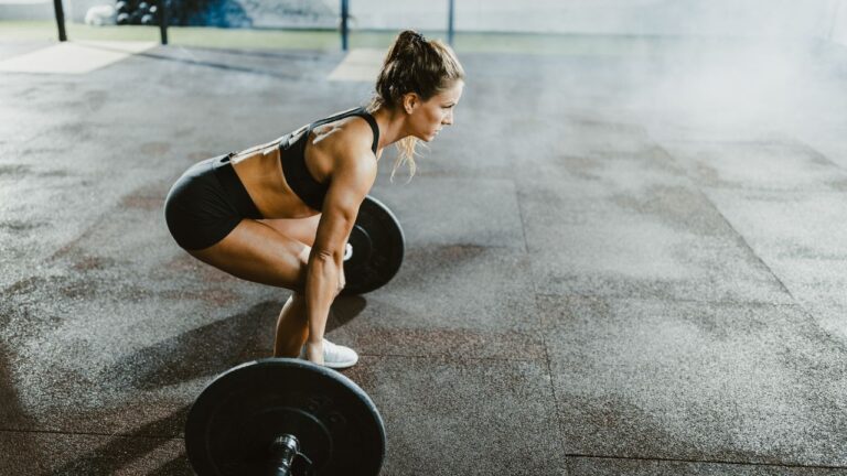 Why You Should Add Split Stance Deadlifts to Your Workout Routine